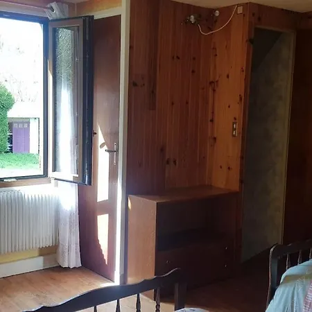 Grande Maison Normande Autosuffisante En Energie *